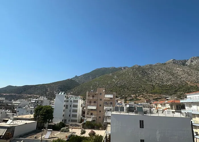 Alkminis & Electras 아파트