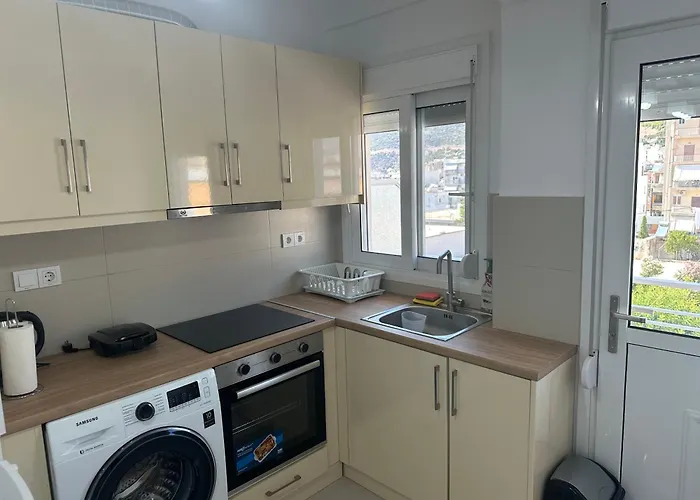 Alkminis & Electras 아파트 루트라키